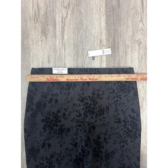 Chicos So Slimming Juliet Flocked Blooms Ankle Pant Black Floral Size 12 NWT - Picture 9 of 11